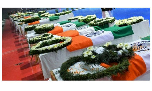 पुलवामा आतंकी हमला बनने लगा सियासी मुद्दा पुलवामा आतंकी हमला बनने लगा सियासी मुद्दा