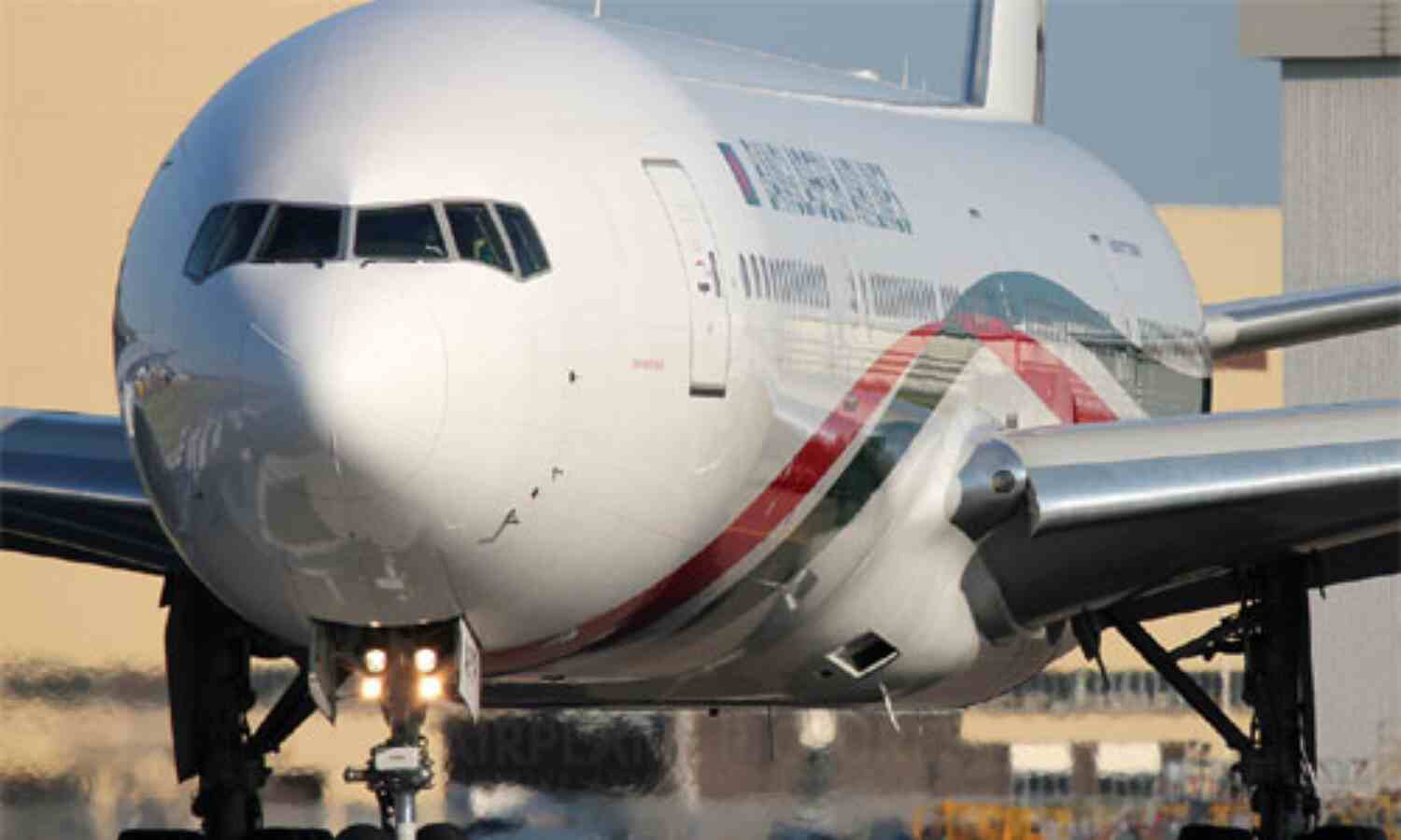 हवाई और रेल मार्ग पर यात्रीभार नहीं लौटा, 30 तक रद्द रहेगी विमान सेवा