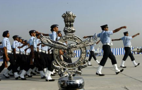 भारतीय वायुसेना के पराक्रम को बालीवुड सितारों का सैल्यूट