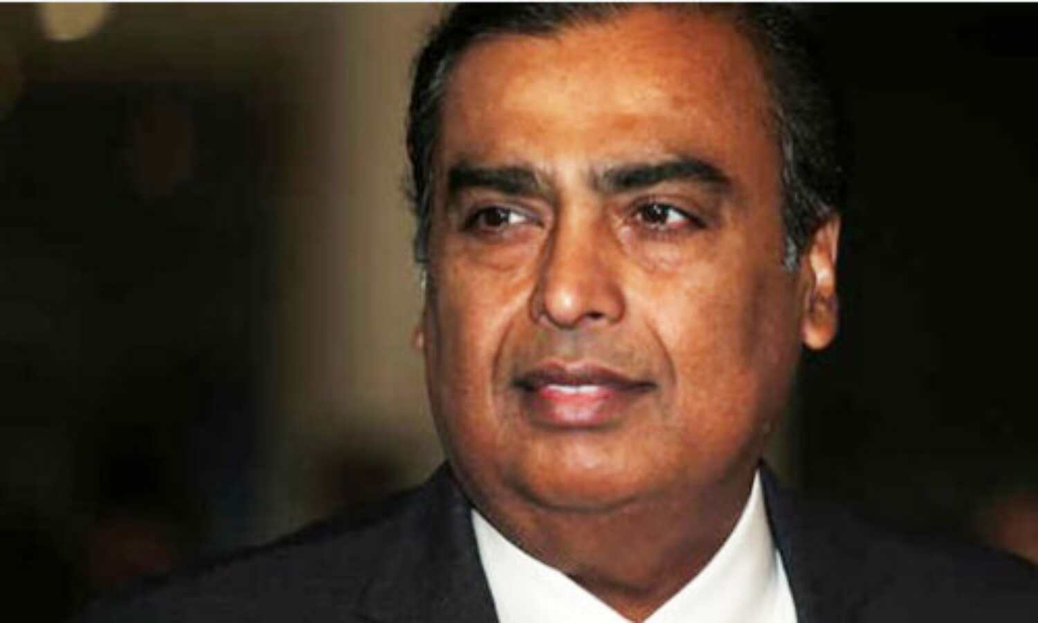 विश्व के अमीरों की सूची में पिछड़े मुकेश अंबानी, पहुंचे 6वें पायदान पर