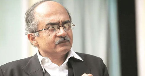 अवमानना मामला : सुप्रीम कोर्ट ने कहा- अभिव्यक्ति की आजादी किसी के लिए भी पूर्ण नहीं होती