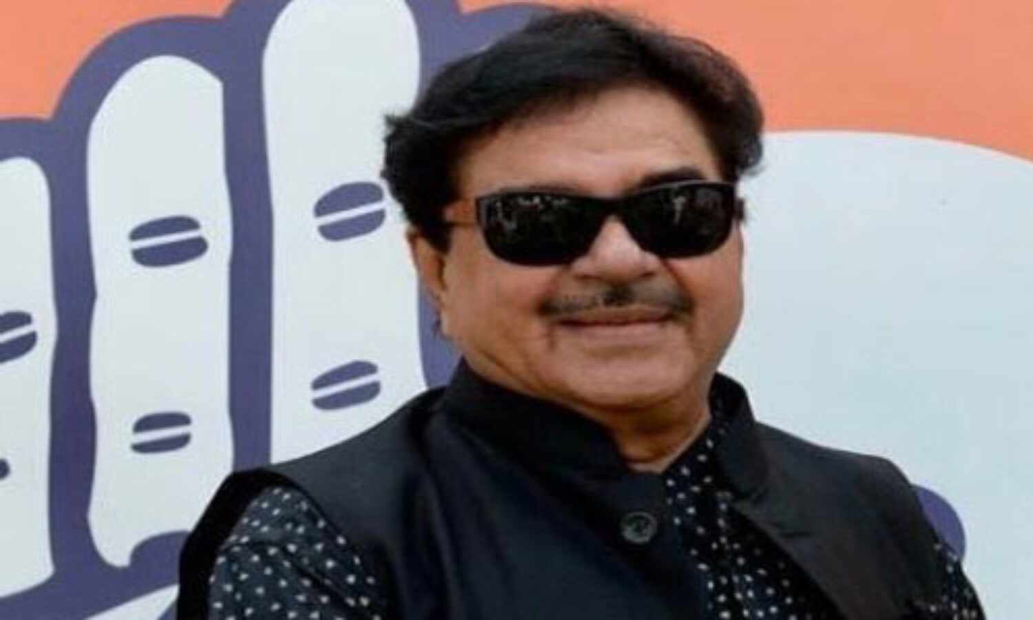 शत्रुघ्न सिन्हा का कांग्रेस में शामिल होना टला शत्रुघ्न सिन्हा का कांग्रेस में शामिल होना टला