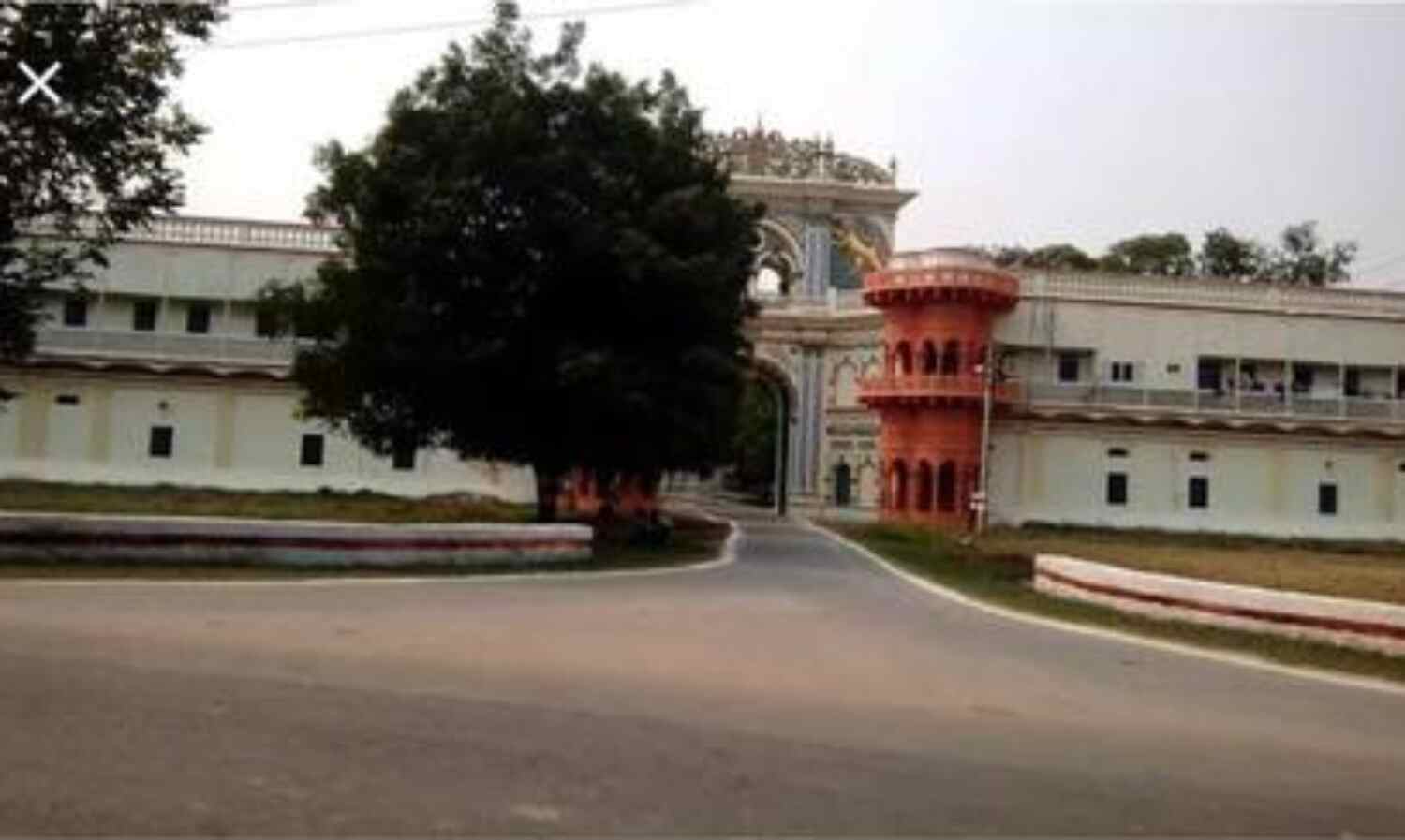 गोण्डा लोकसभा सीट पर सात बार रहा राजघराने का कब्जा!