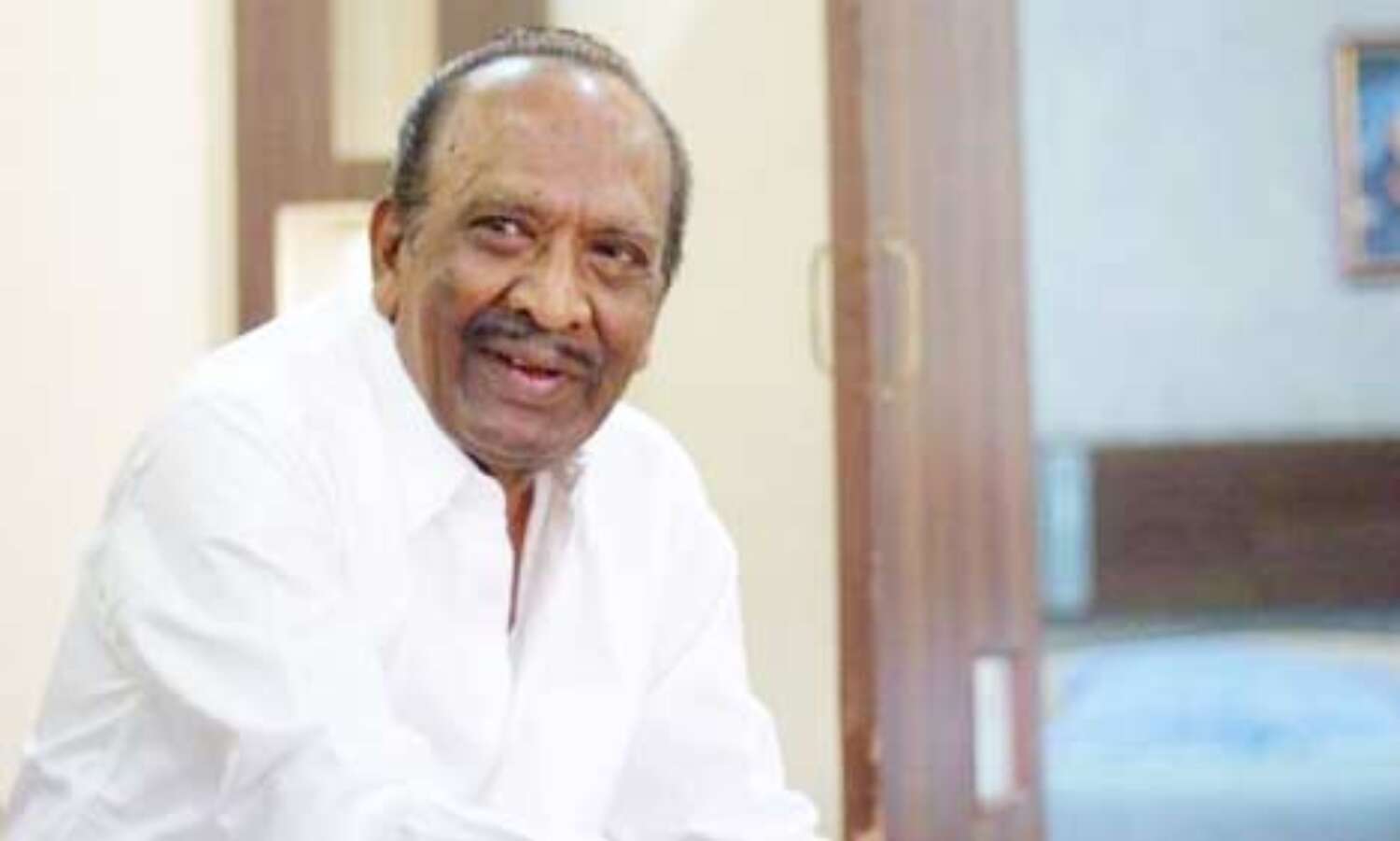 तमिल अभिनेता निर्देशक जे महेंद्रन का निधन