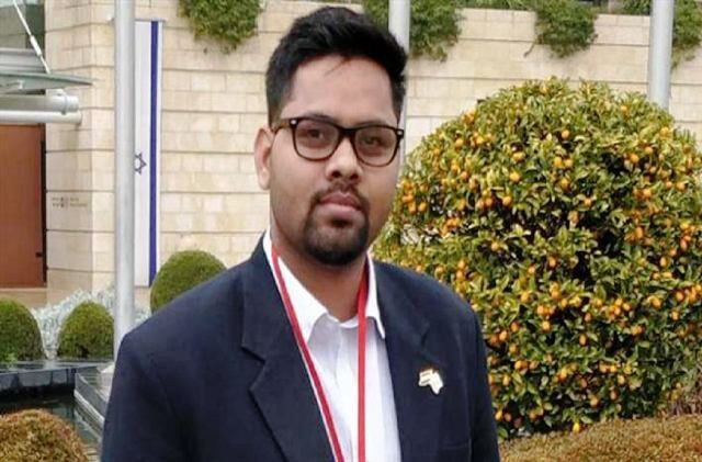 भिंड लोकसभा सीट : टुकड़े-टुकड़े गैंग ने की देवाशीष जरारिया की पैरवी भिंड लोकसभा सीट : टुकड़े-टुकड़े गैंग ने की देवाशीष जरारिया की पैरवी