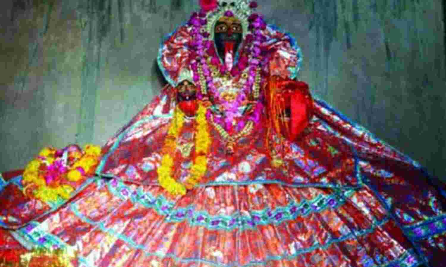 आज नवरात्र का पहला दिन, मंदिरों में रौनक