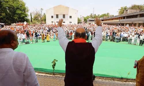 राहुल गांधी व शरद पवार को सिर्फ चुनाव में ही याद आते हैं किसान : अमित शाह