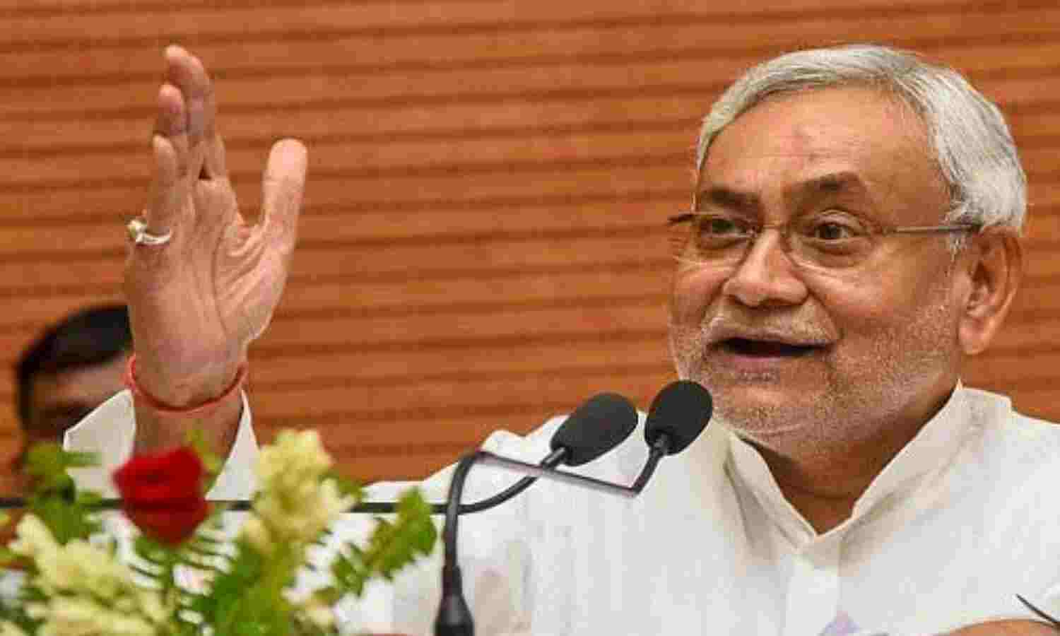 चमकी से मरने वालों के परिजनों को के लिए नीतीश कुमार ने की यह घोषणा