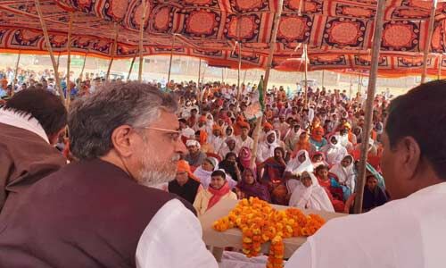 महागठबंधन हठ धर्म को ही अपना धर्म मानने की भूल कर रहा है : सुशील मोदी महागठबंधन हठ धर्म को ही अपना धर्म मानने की भूल कर रहा है : सुशील मोदी