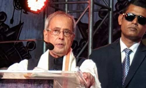 पूर्व राष्ट्रपति प्रणब मुखर्जी के स्वास्थ्य में आई गिरावट, अब फेफड़ों में पहुंचा संक्रमण