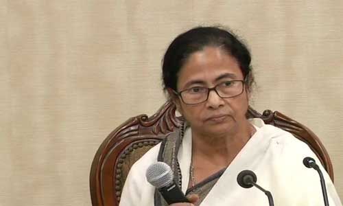 कोविड 19 पर ममता और केंद्र फिर आमने-सामने, पश्चिम बंगाल सरकार बोली- राज्य में 10 नहीं सिर्फ 4 रेड जोन