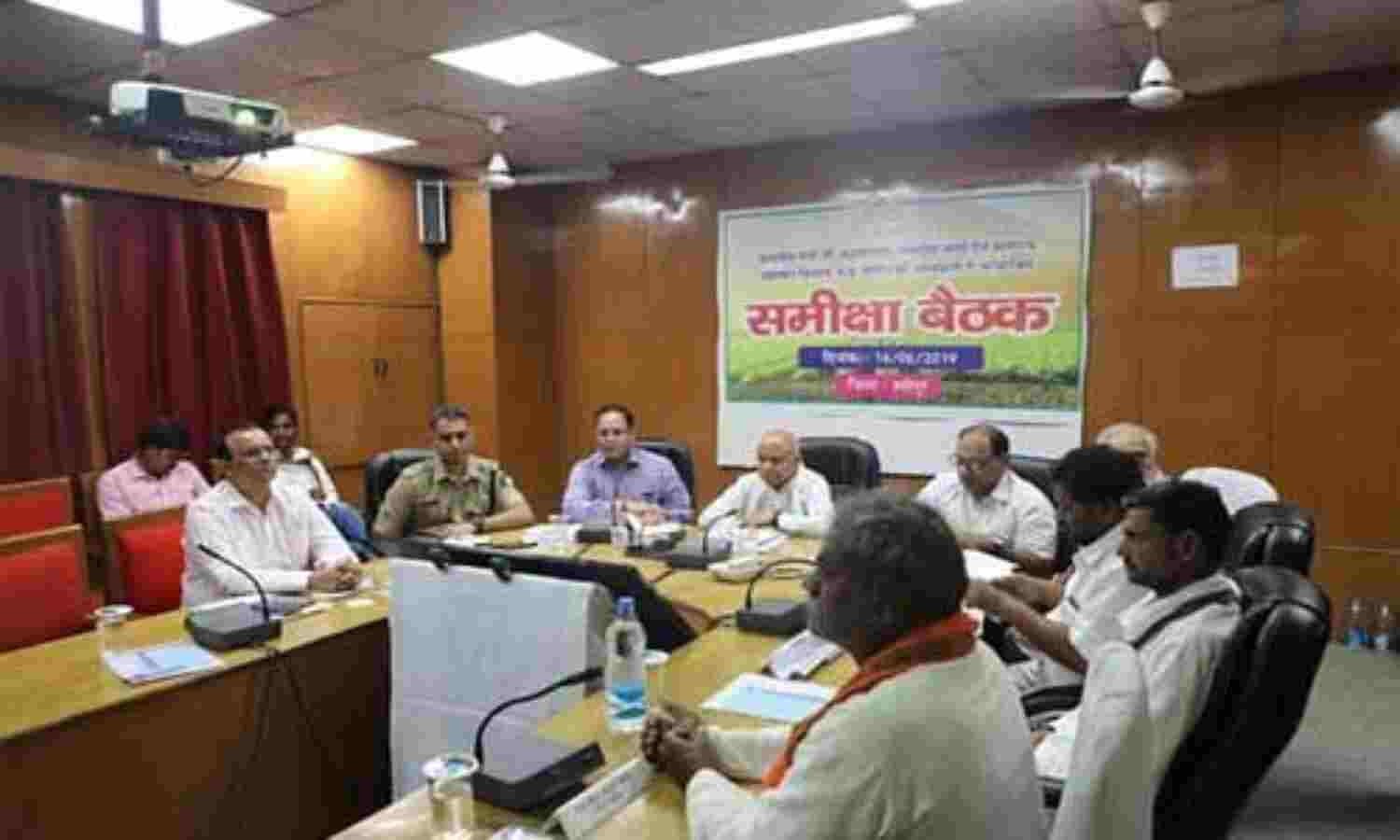 डॉ. गोविंद सिंह ने कहा - किसानों के कर्ज की राशि के साथ ब्याज भी भरेगी सरकार