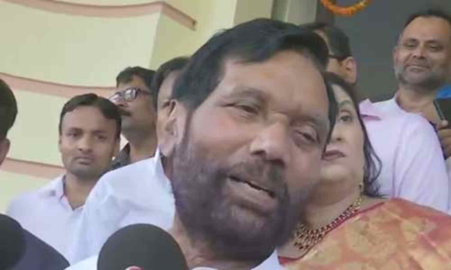 राज्यसभा के लिए रामविलास पासवान निर्विरोध चुने गए