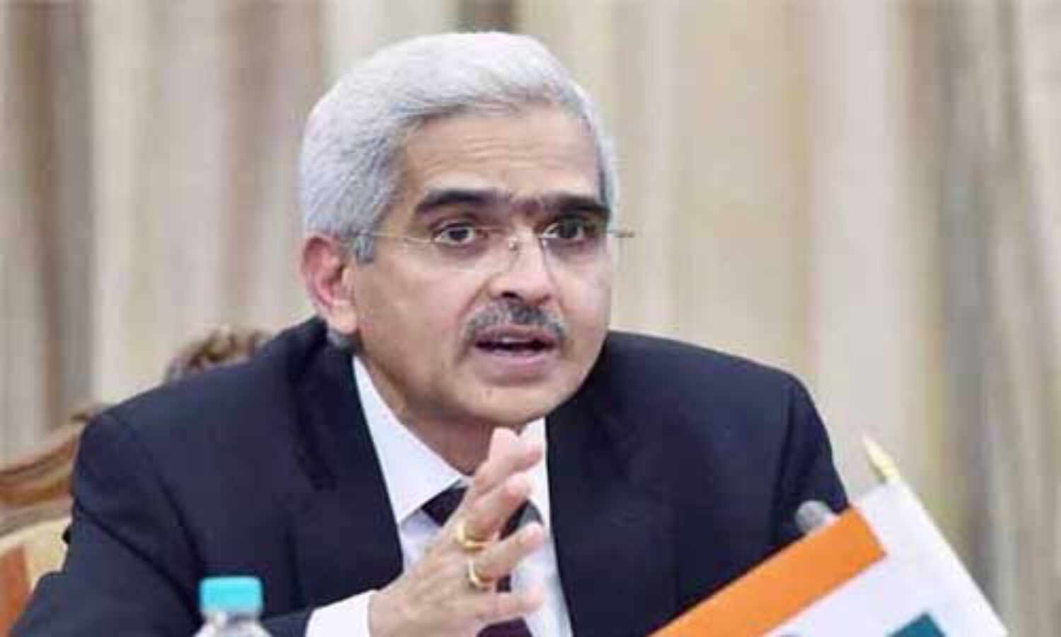 आरबीआई ने ब्याज दरों में नहीं किया बदलाव, EMI पहले जैसी बनी रहेगी