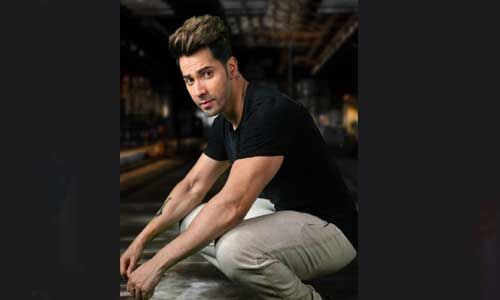 कोरोना : जरूरतमंदों की मदद के लिए आगे आये वरुण धवन