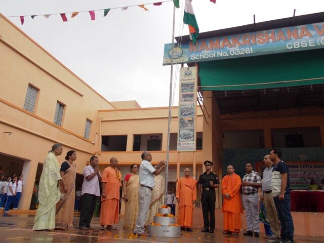 रामकृष्ण विद्या मंदिर (सीबीएसई) ग्वालियर में मना 73वां स्वतंत्रता दिवस समारोह