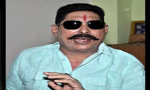 विधायक अनंत सिंह ने दिल्ली के साकेत कोर्ट में किया समर्पण विधायक अनंत सिंह ने दिल्ली के साकेत कोर्ट में किया समर्पण