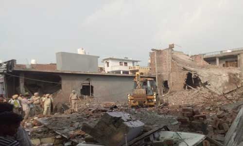 गुरदासपुर : पटाखा फैक्ट्री में हुआ ब्लास्ट, 18 लोगों की मौत, कई घायल