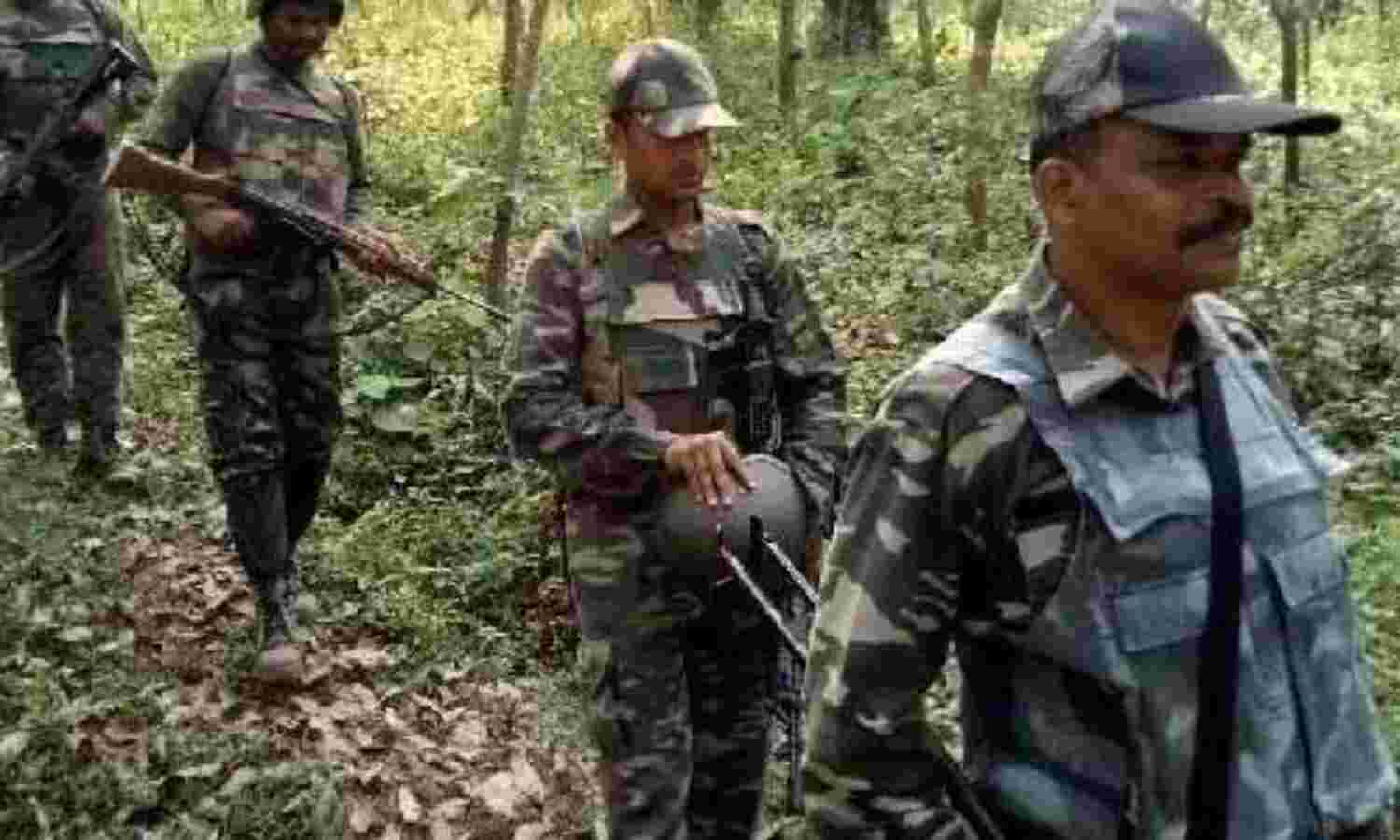 दो नक्सली संगठनों के वर्चस्व की लड़ाई में एरिया कमांडर मोहन यादव ढेर