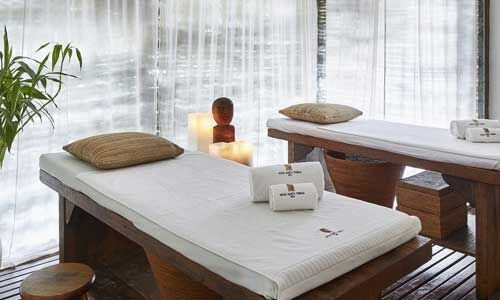 स्पा गर्ल के पेशे में मुझे सेक्स वर्कर बनना पड़ा