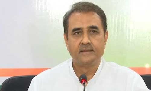 इकबाल मिर्ची मामले में ED दफ्तर पहुंचे प्रफुल्ल पटेल इकबाल मिर्ची मामले में ED दफ्तर पहुंचे प्रफुल्ल पटेल