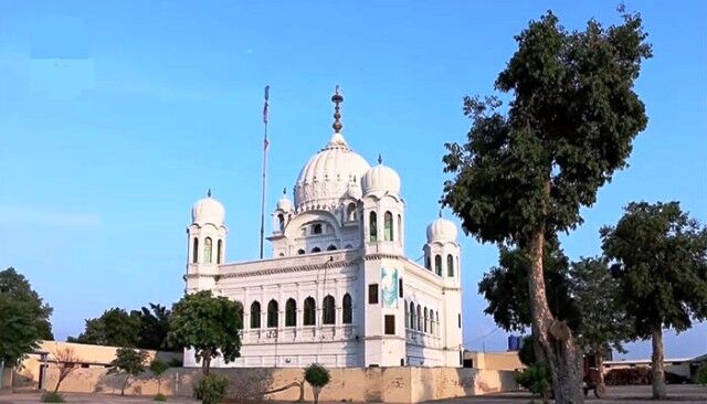 करतापुर साहिब जाने के लिए पहले दिन भी देना होगा 20 डॉलर का शुल्क