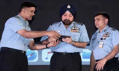 एयर फाॅर्स ने लॉन्च किया 3डी एयर कॉम्बैट मोबाइल गेम का मल्टीप्लेयर संस्करण एयर फाॅर्स ने लॉन्च किया 3डी एयर कॉम्बैट मोबाइल गेम का मल्टीप्लेयर संस्करण