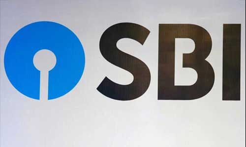 SBI ने ग्राहकों को दिया बड़ा झटका, FD पर कम कर दिया ब्याज