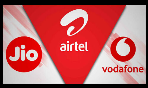 जियो, वोडाफोन और एयरटेल में कौन दे रहा है रोज 2 जीबी डेटा जियो, वोडाफोन और एयरटेल में कौन दे रहा है रोज 2 जीबी डेटा