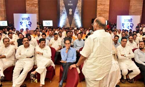 महाराष्ट्र के चाणक्य बने शरद पवार क्या शिवसेना - कांग्रेस पर दिखा पाएंगे अपना प्रभाव ?