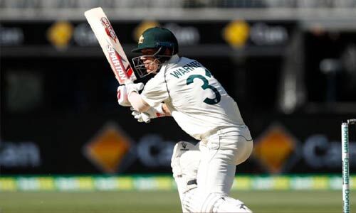डेविड वॉर्नर बने 12वें ऑस्ट्रेलियाई बल्लेबाज
