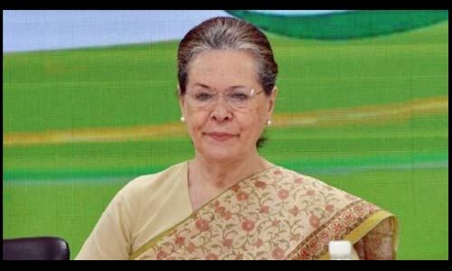 पार्टी नेतृत्व में बदलाव की मांग पर सोनिया गांधी ने कहा - पूरा कर लिया एक साल का कार्यकाल