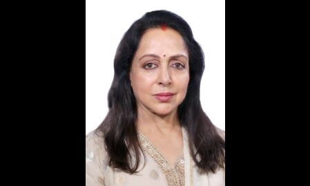 स्वदेश से बातचीत में हेमामालिनी बोलीं - प्रधानमंत्री मोदी ने दिया है घर-घर पानी पहुंचाने का लक्ष्य स्वदेश से बातचीत में हेमामालिनी बोलीं - प्रधानमंत्री मोदी ने दिया है घर-घर पानी पहुंचाने का लक्ष्य