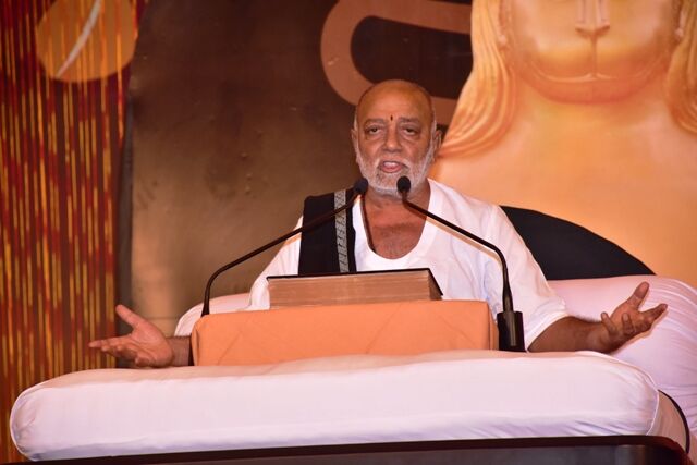 रावतपुरा धाम में राष्ट्रसंत मोरारी बापू की श्रीराम कथा शुरू