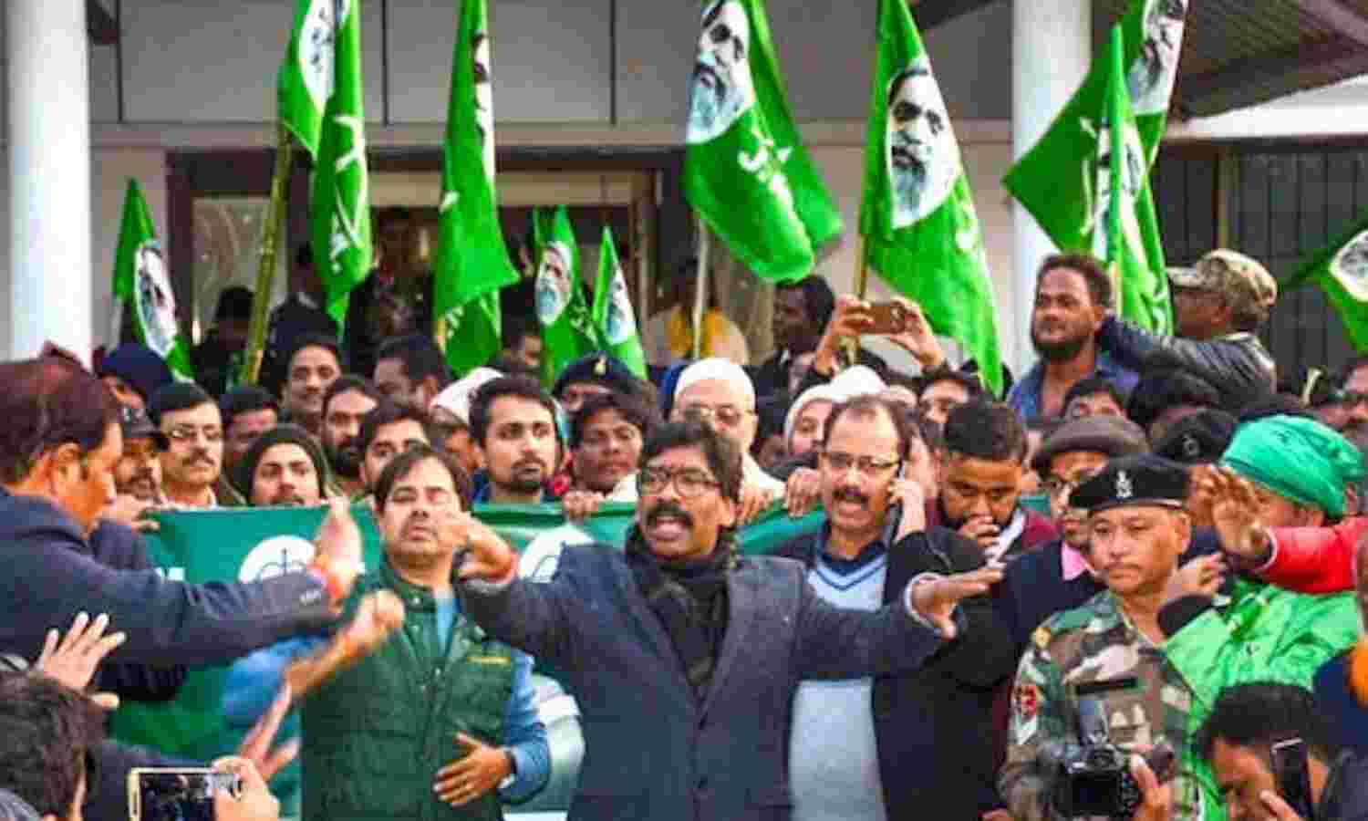 लोकतंत्र मतदान व्यवहार को परिपक्वता देता झारखंड का जनादेश