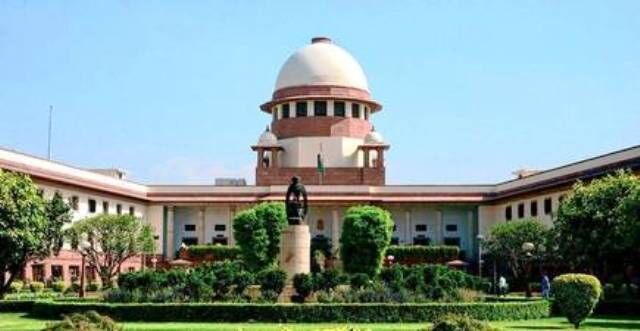 CAA पर रोक नहीं, SC ने केंद्र से मांगा जवाब