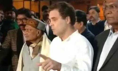 लॉकडाउन के बीच मिडिल ईस्ट में फंसे भारतीयों की चिंता पर राहुल, बोले - उन्हें वापस लाए सरकार