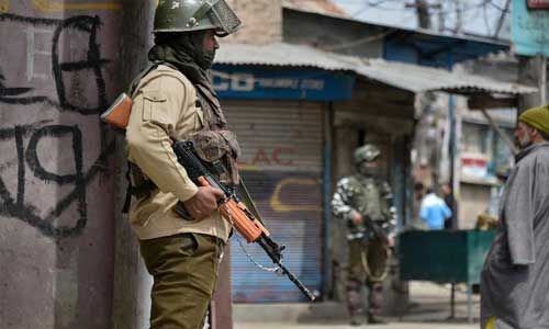 गणतंत्र दिवस से पहले आतंकी हमले की साजिश नाकाम, श्रीनगर से जैश के 5 आतंकी गिरफ्तार