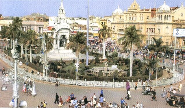 ग्वालियर : अनुमति सफाई की, लेकिन दुकानदारों ने बेचा सामान