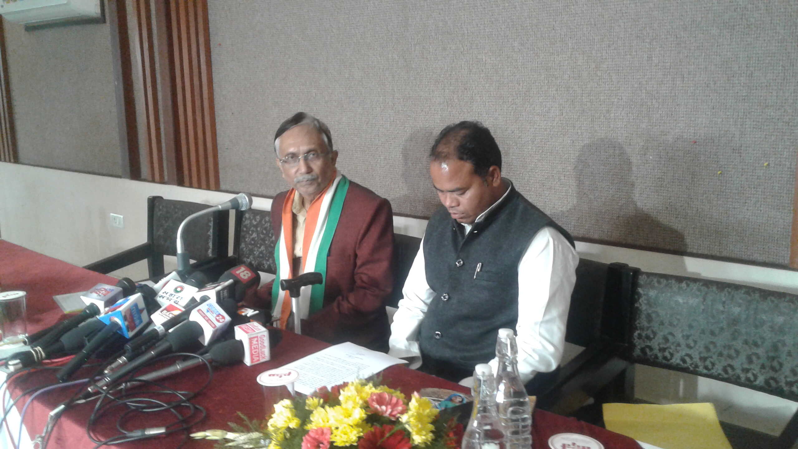 हिन्दू नहीं है आदिवासी समाज: अजय शाह