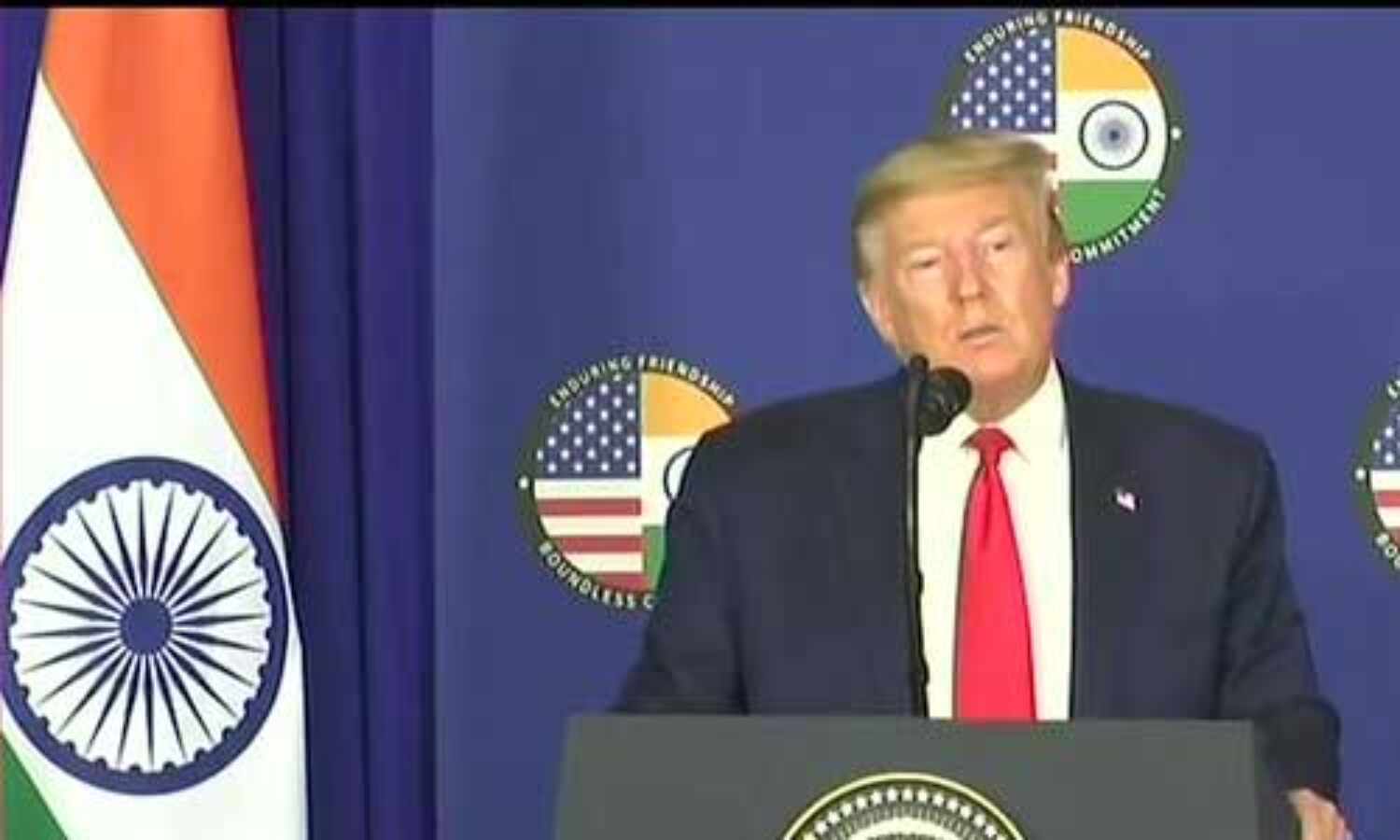 अमेरिका में कोरोना वायरस से संभव है 70,000 लोगों की मौत : ट्रंप