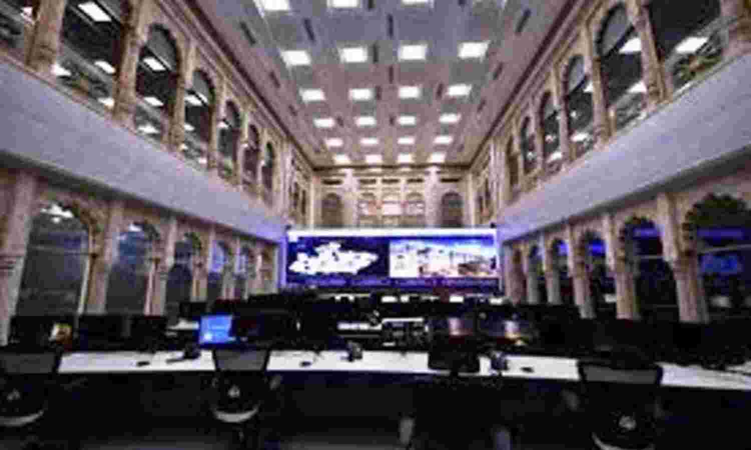 वीडियो कॉलिंग कर पूछ रहे है गले में खरास है, तो क्या करें