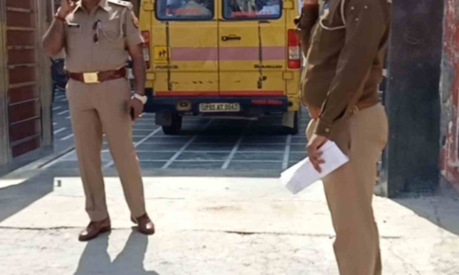 मथुरा : मरकज में शामिल हुए कोरोना संदिग्धों को पुलिस ने पकड़ा