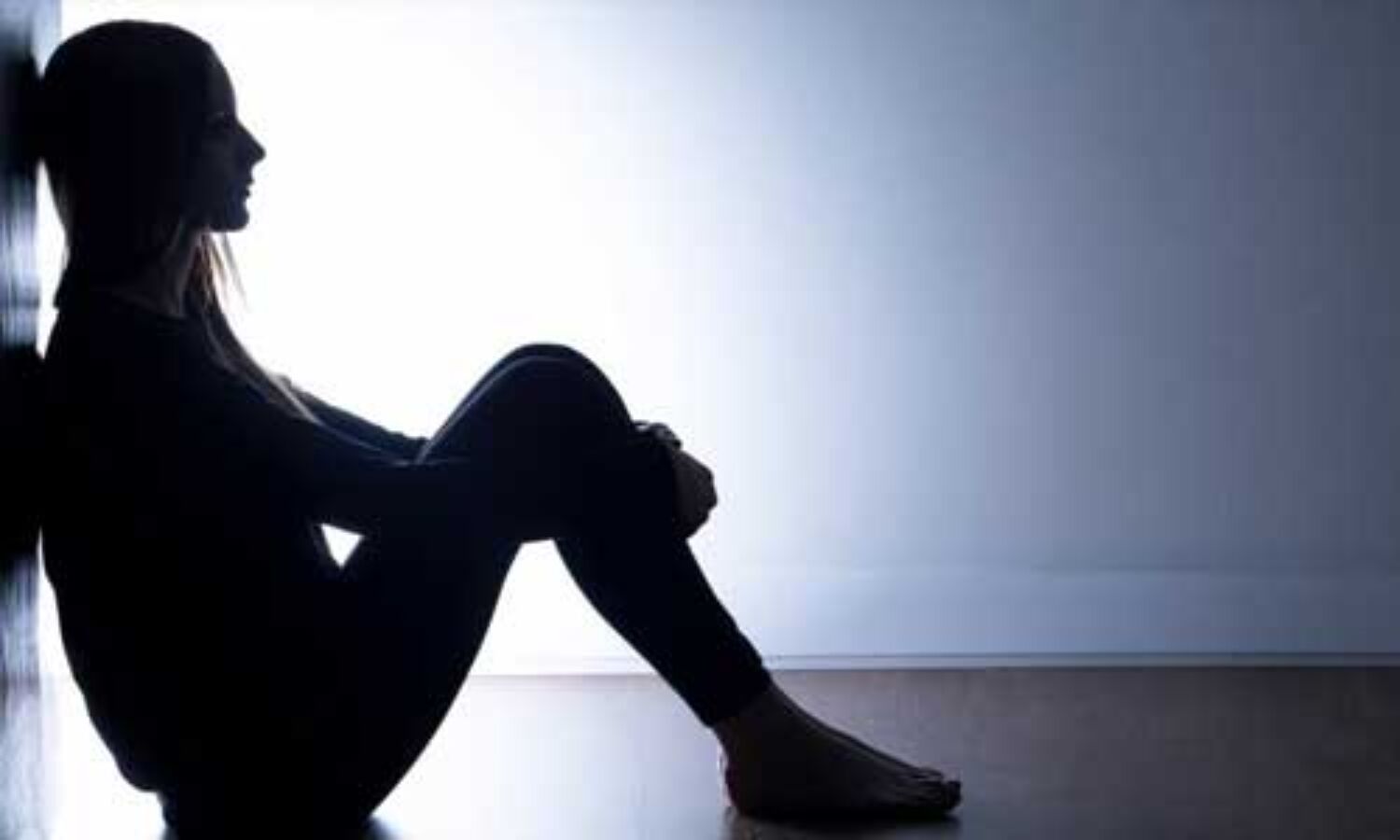 सोशल डिस्टन्सिंग में मानसिक स्वास्थय की ऐसे करें केयर