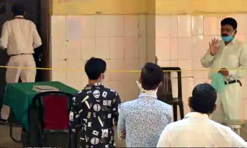 आगरा में जमातियों की फरमाइश से डॉक्टरों को छूटा पसीना