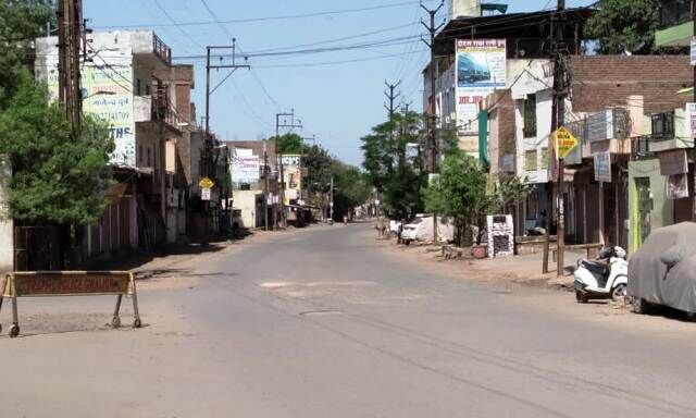 ग्वालियर में 12 लोगों की रिपोर्ट आई पॉजिटिव, 105 हो चुके स्वस्थ ग्वालियर में 12 लोगों की रिपोर्ट आई पॉजिटिव, 105 हो चुके स्वस्थ