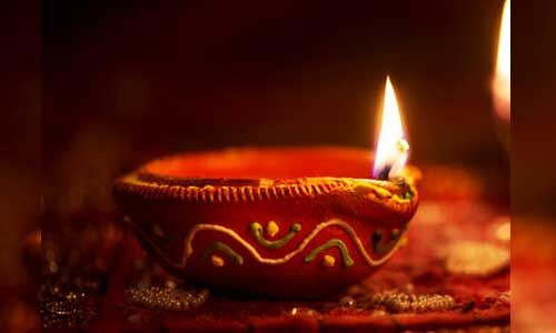 दीपक जलाने से कोरोना वायरस का संक्रमण होगा कम