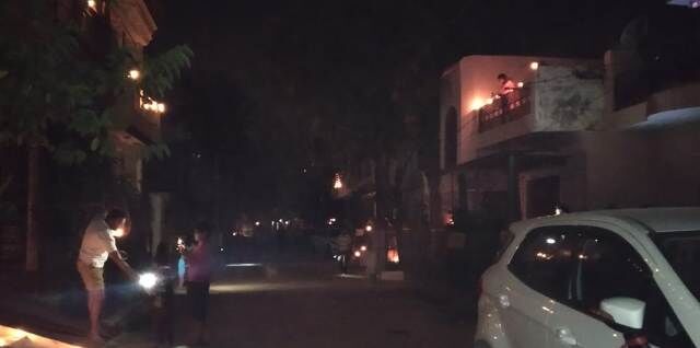 ग्वालियर : पीएम की अपील पर जगमग हुआ शहर, दीपावली सा दिखा उत्साह ग्वालियर : पीएम की अपील पर जगमग हुआ शहर, दीपावली सा दिखा उत्साह