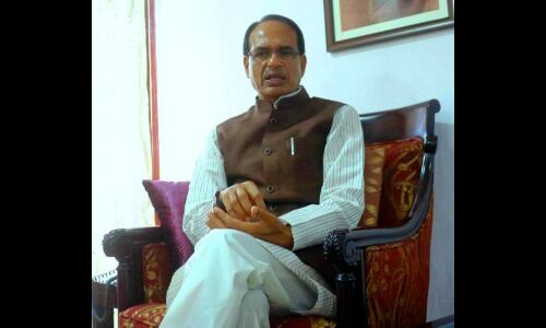 मुख्यमंत्री ने दिया संकेत प्रदेश में बढ़ सकता है लॉकडाउन मुख्यमंत्री ने दिया संकेत प्रदेश में बढ़ सकता है लॉकडाउन