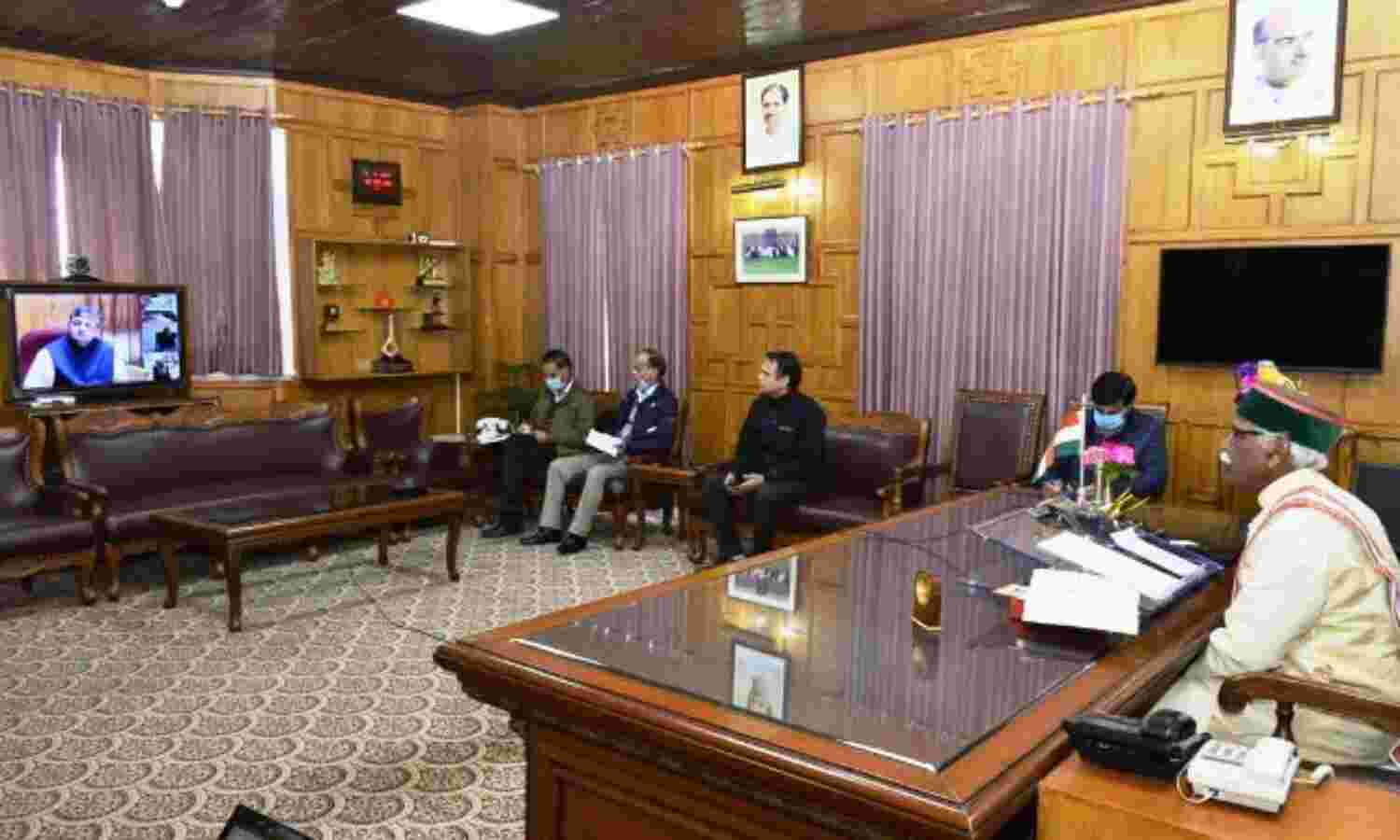 कोरोना : उच्च शिक्षा में बढ़ा ऑनलाइन क्लास का क्रेज, हिप्र के राज्यपाल की कुलपतियों के साथ चर्चा